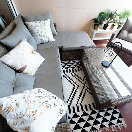 Guest house Beautiful Spacious Close To